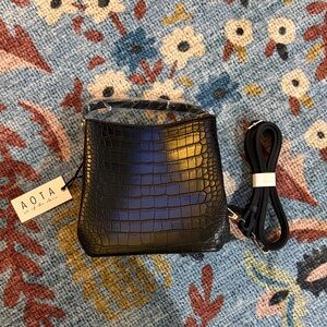 NWT • AOTA • vegan Elena croc embossed crossbody bag